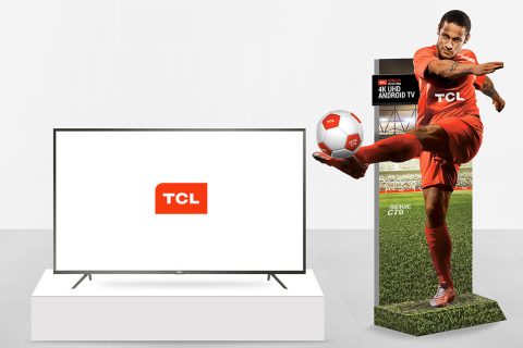 TCL – Théatralisation PLV avec le footballeur Neymar